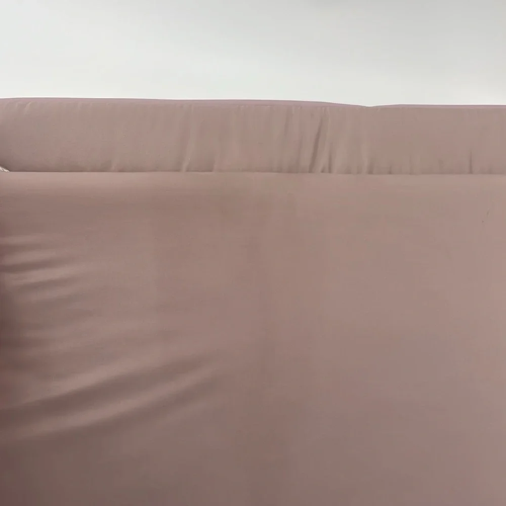 Caraa x Athleta Tech Pouch in Nouveau Rose A14